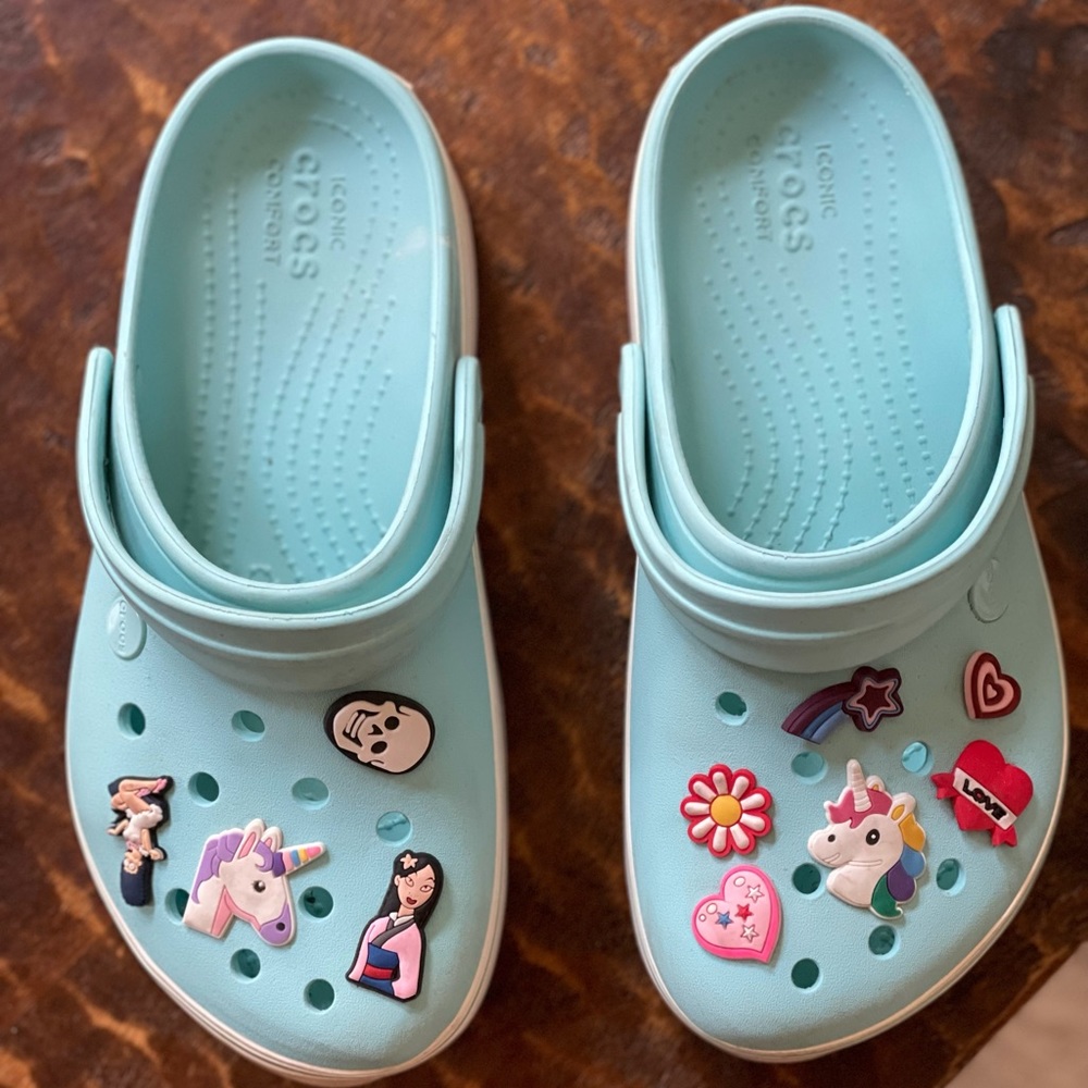 Crocs clogs size 8 with charms